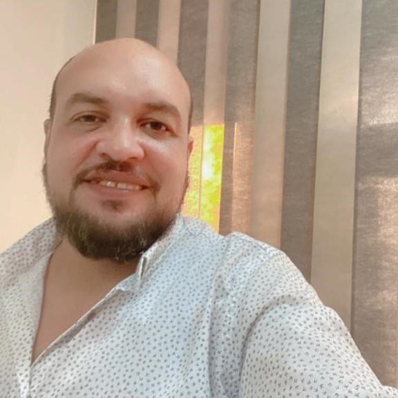 Hossam Assadallah — Oracle APEX & Enterprise Solutions Architect